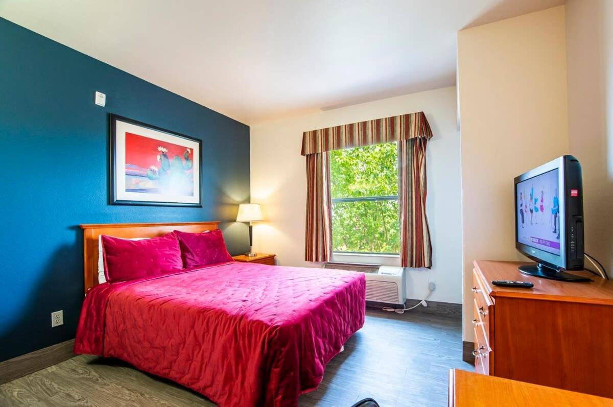Sierra Vista Studio Apartment With Full Kitchen And King Bed Εξωτερικό φωτογραφία