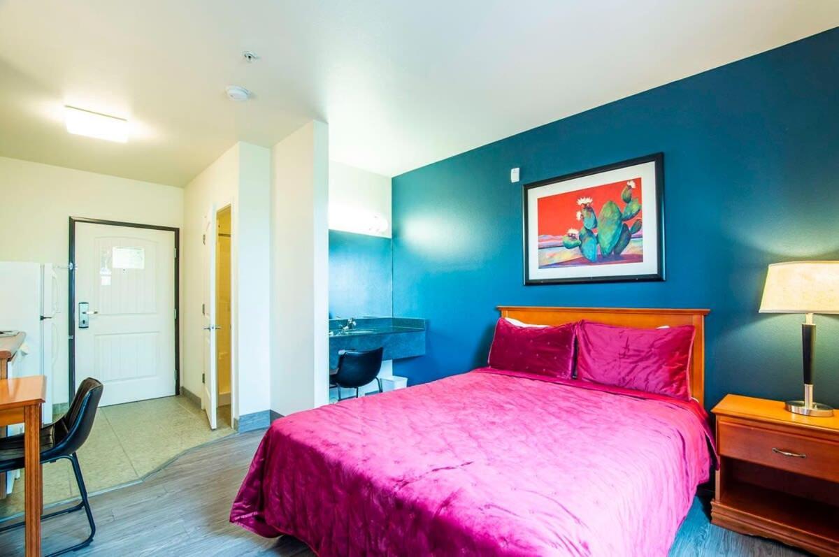 Sierra Vista Studio Apartment With Full Kitchen And King Bed Εξωτερικό φωτογραφία